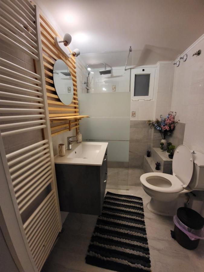 The Anchor - Next To The Port, Airport & Athens Apartment Rafína Exterior foto