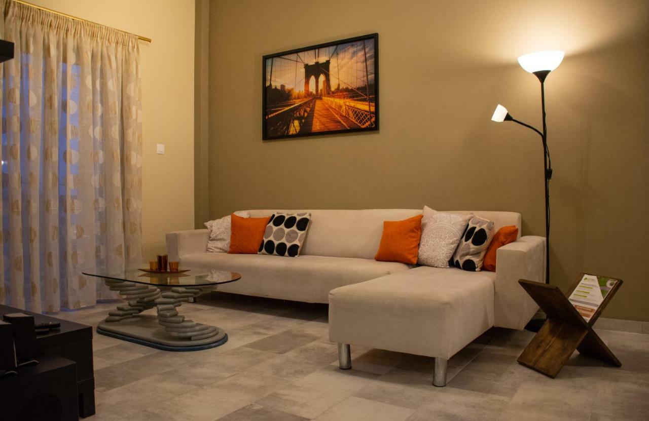 The Anchor - Next To The Port, Airport & Athens Apartment Rafína Exterior foto